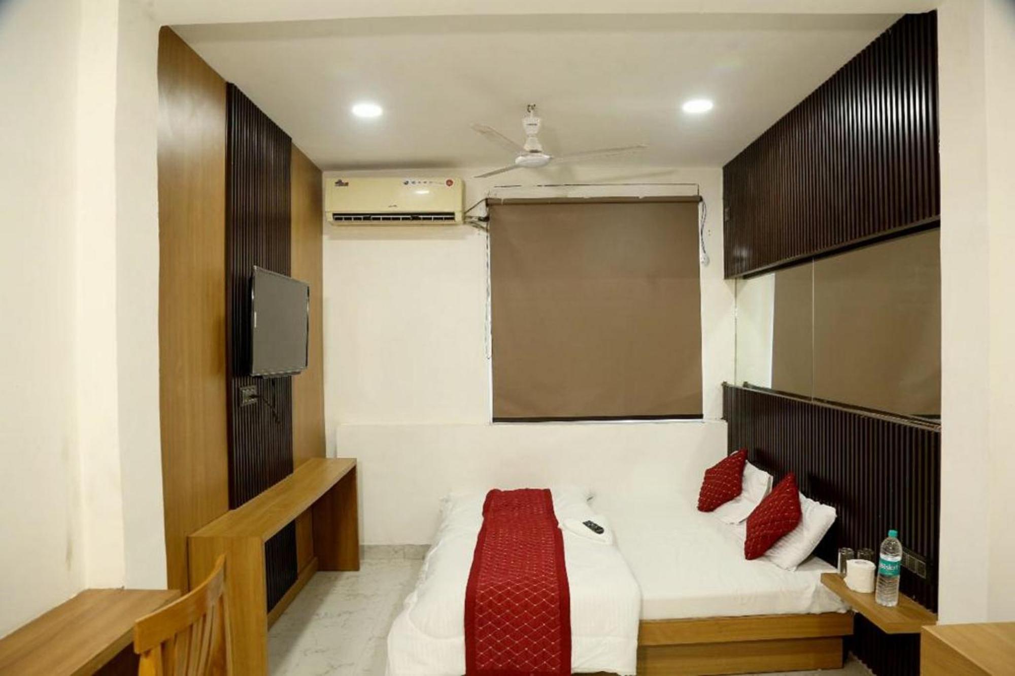 Bunk Hostel Delhi Best Backpacking Accommodation New Delhi Exterior photo