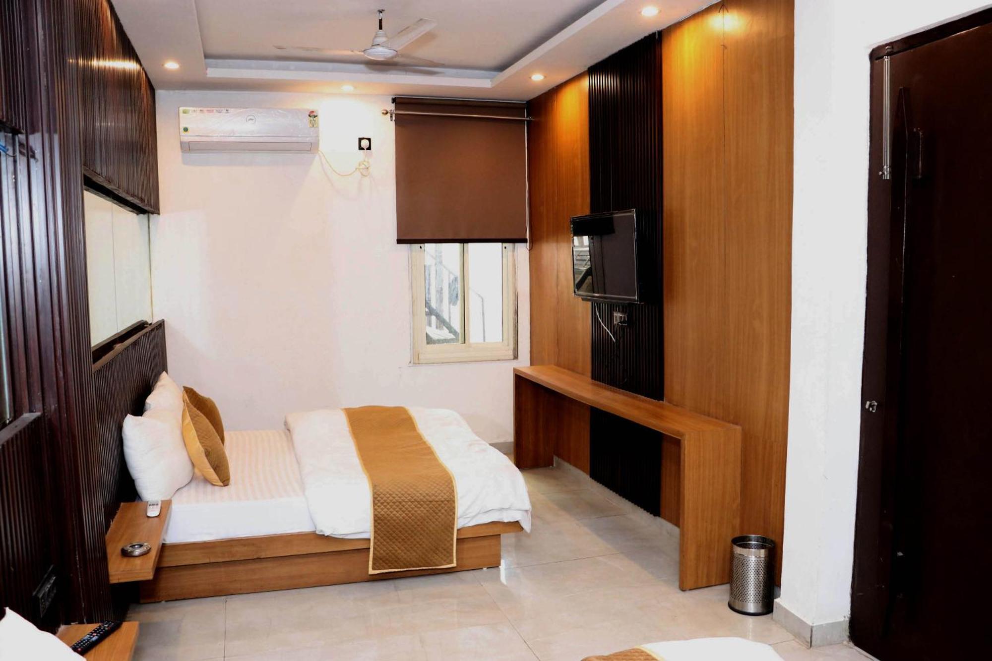 Bunk Hostel Delhi Best Backpacking Accommodation New Delhi Exterior photo